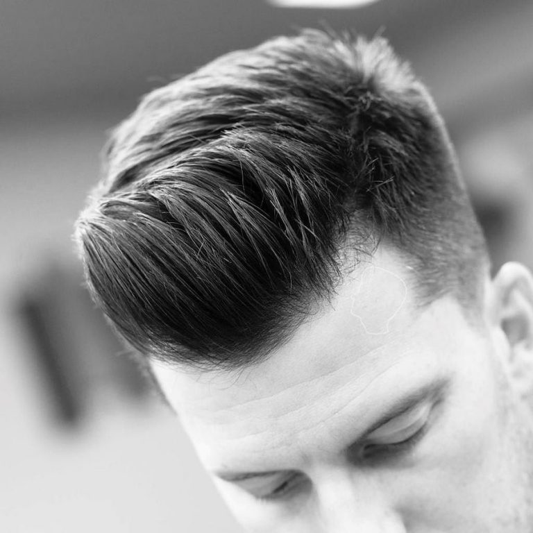 55+ Textured Haircuts + Hairstyles For Men: 2021 Trends