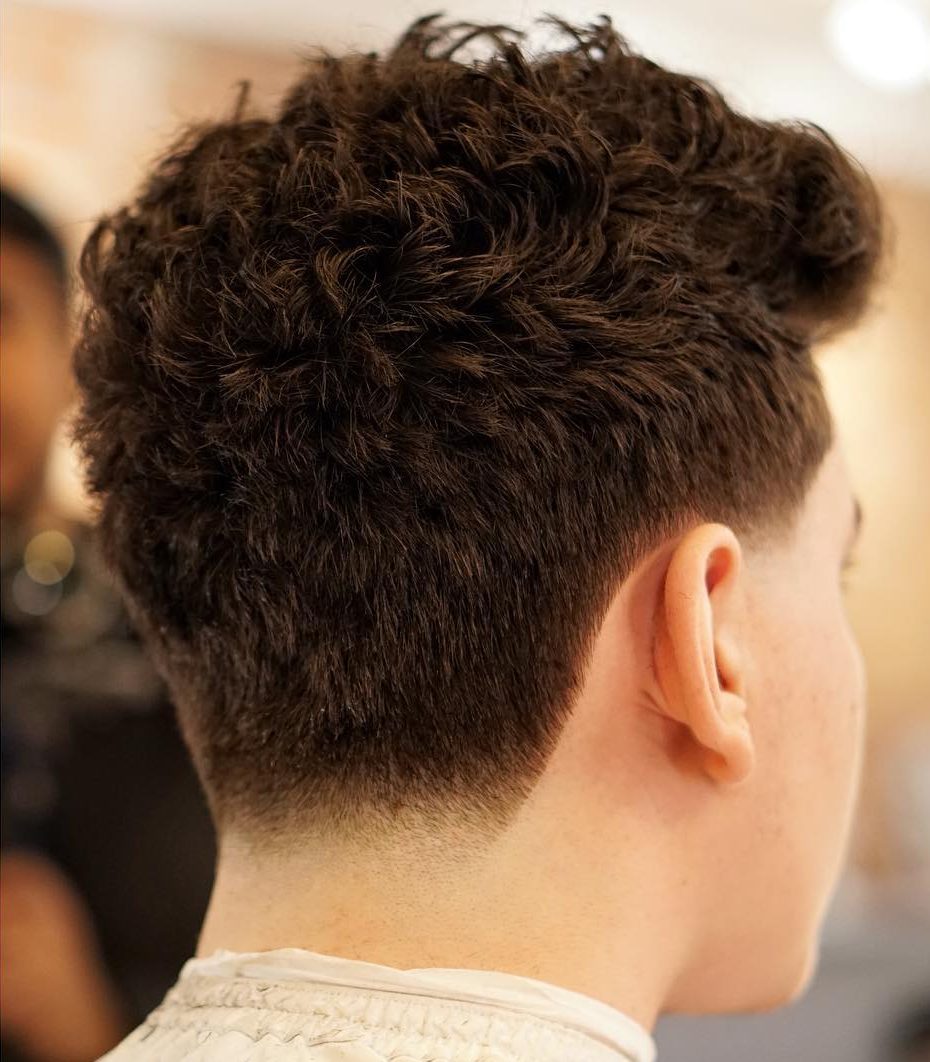 22 Taper Fade Haircuts For Men -> 2021 Update