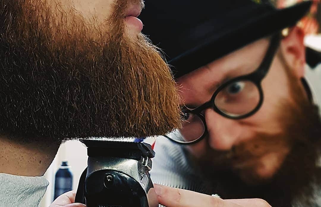 how to trim a full beard with clippers