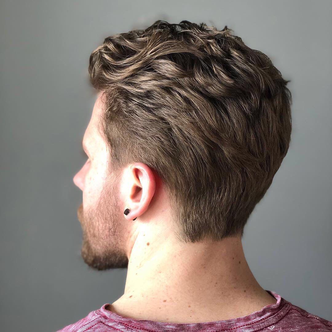21 Wavy Hairstyles For Men 2024 Trends Styles 6949